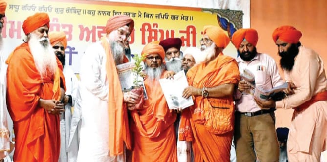 Only by filling the earth with trees will we get relief from global warming/Sant Seechewal